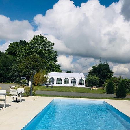 Hotel Particulier Chateau Des Marais Proximite Et Vue Sur Le Lac De Grand Lieu Saint-Philbert-de-Grand-Lieu Ngoại thất bức ảnh