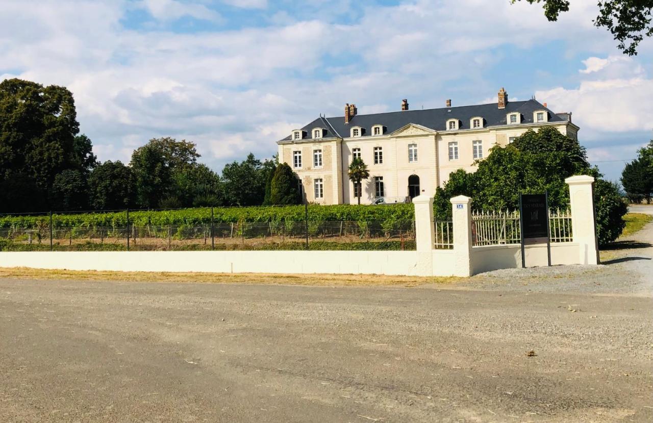 Hotel Particulier Chateau Des Marais Proximite Et Vue Sur Le Lac De Grand Lieu Saint-Philbert-de-Grand-Lieu Ngoại thất bức ảnh