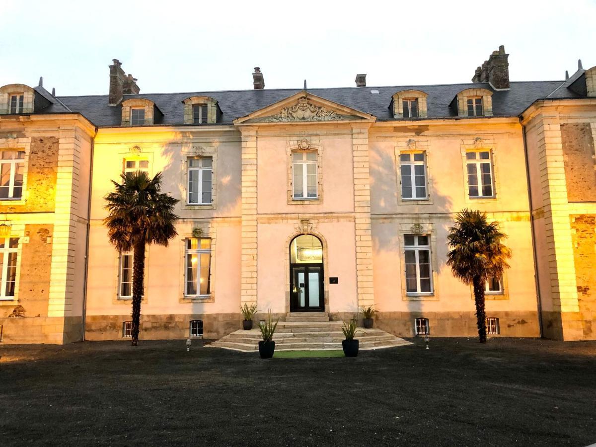 Hotel Particulier Chateau Des Marais Proximite Et Vue Sur Le Lac De Grand Lieu Saint-Philbert-de-Grand-Lieu Ngoại thất bức ảnh