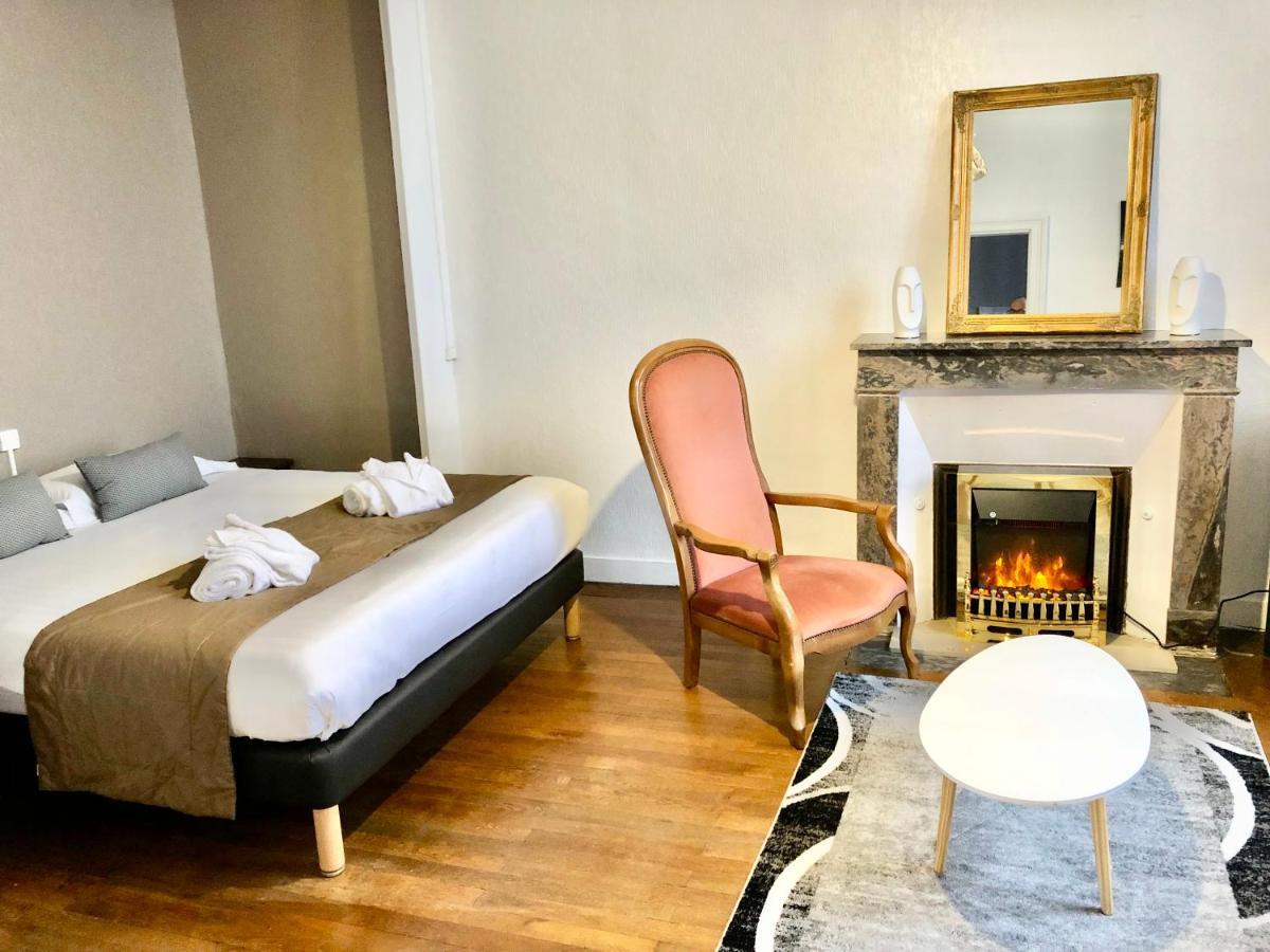 Hotel Particulier Chateau Des Marais Proximite Et Vue Sur Le Lac De Grand Lieu Saint-Philbert-de-Grand-Lieu Ngoại thất bức ảnh
